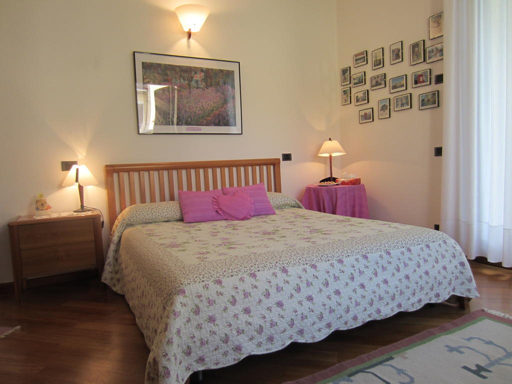 Marinella B&B Cornale Buitenkant foto