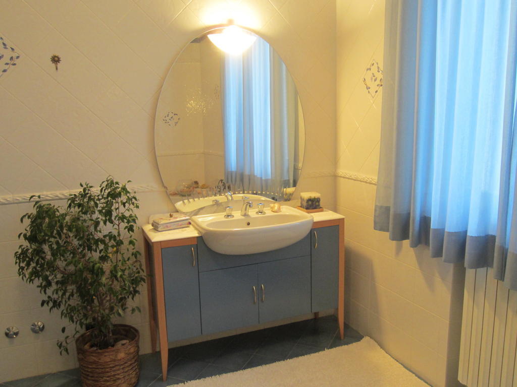Marinella B&B Cornale Kamer foto