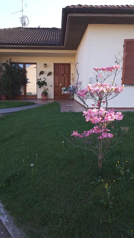 Marinella B&B Cornale Buitenkant foto