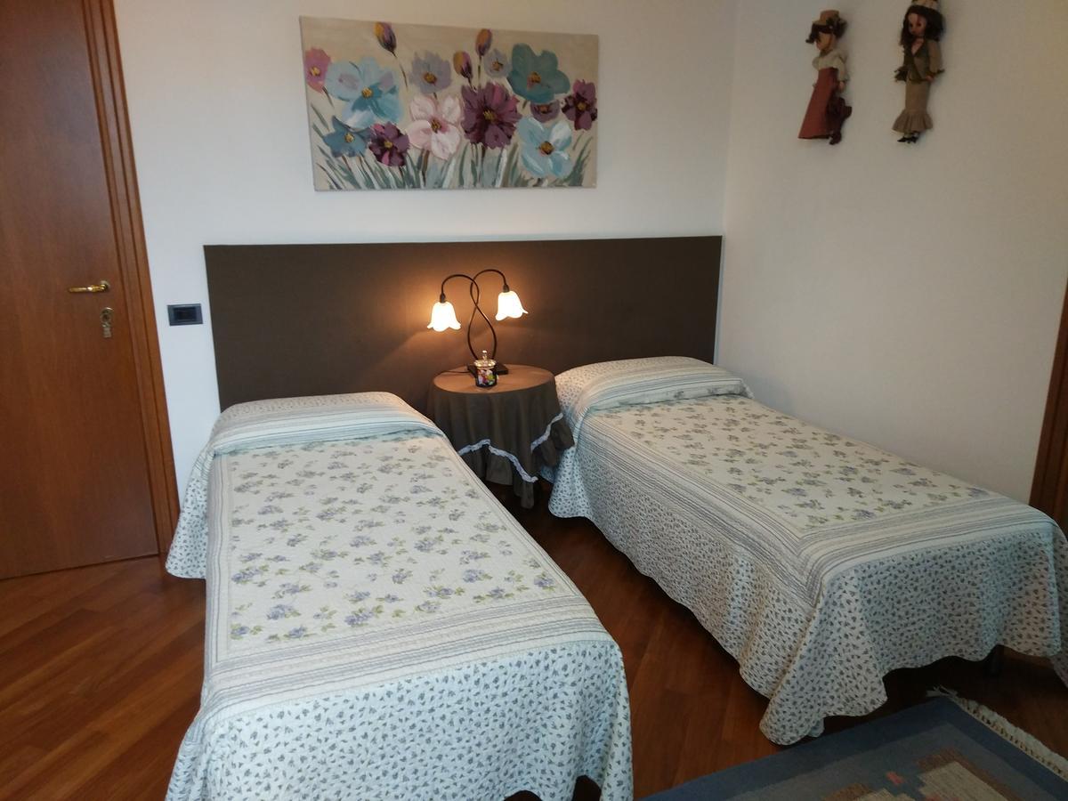 Marinella B&B Cornale Buitenkant foto